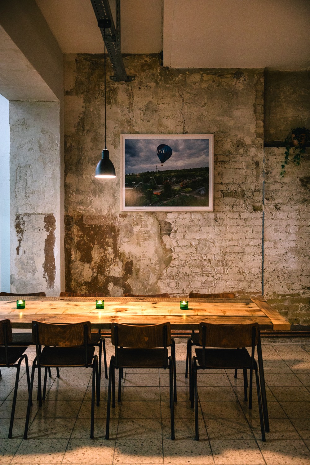 kenholtz-nabytek-berlin-stul-ekologie