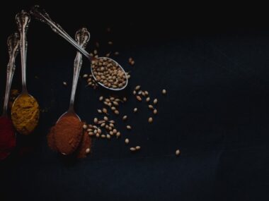 ajurvedska-vecere-s-prednaskou-cerven