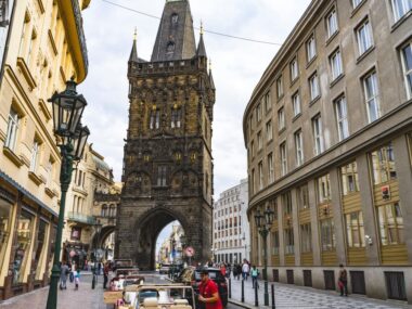 pratelske-mesto-diskuze-praha-4