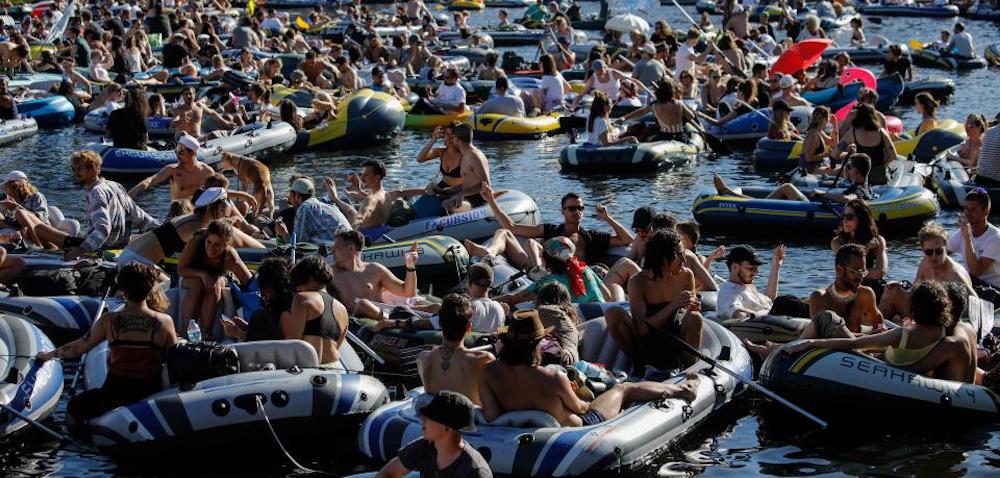 Berlínská demonstrace na vodě