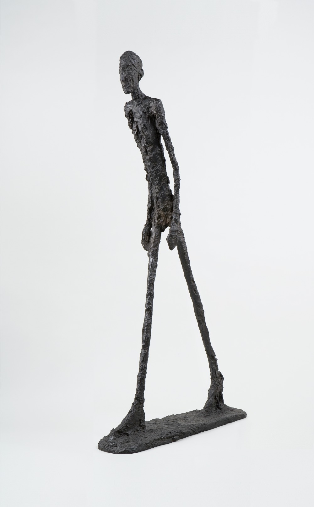 Kracejici-muz-alberto-Giacometti